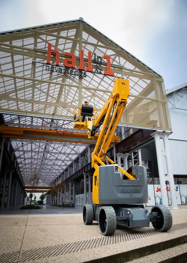 Haulotte SIGMA 16 articulating boom lift