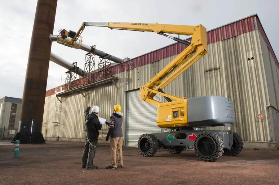 Haulotte HA26 RTJ PRO articulating boom lifts 2