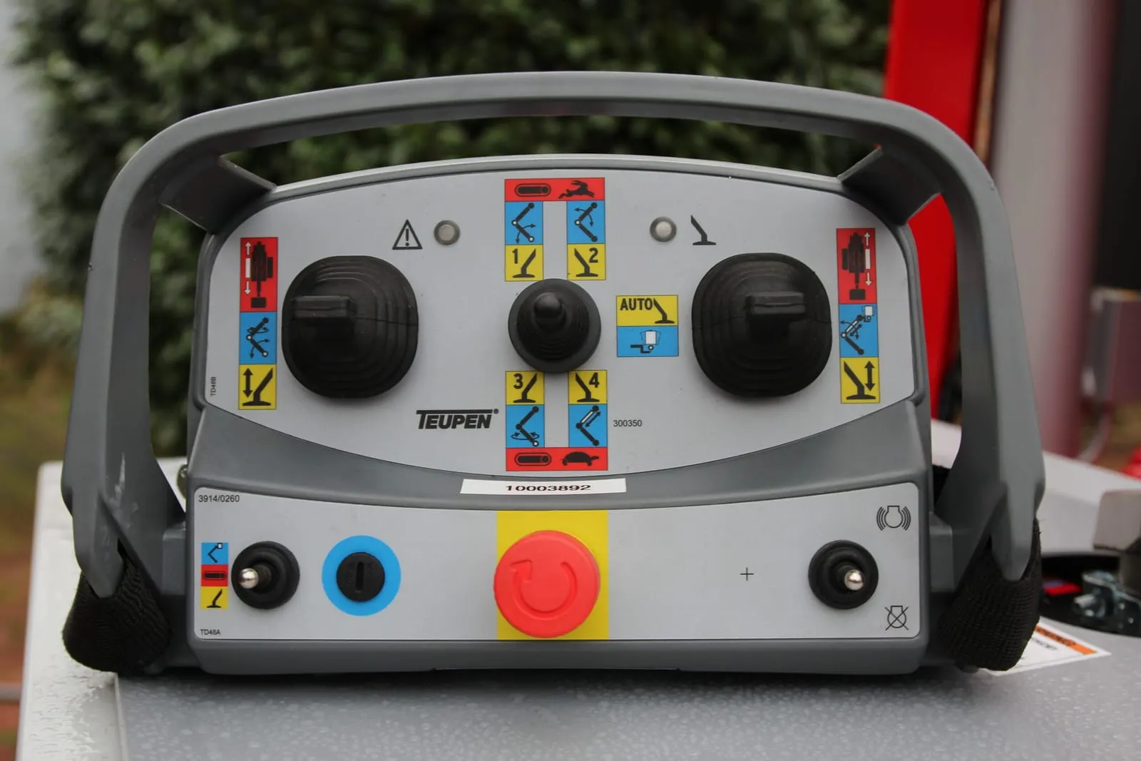 Teupen LEO 13GT spider platforms 2