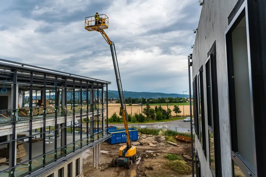 Haulotte HT 23 RTJ PRO telescopic boom lifts 2