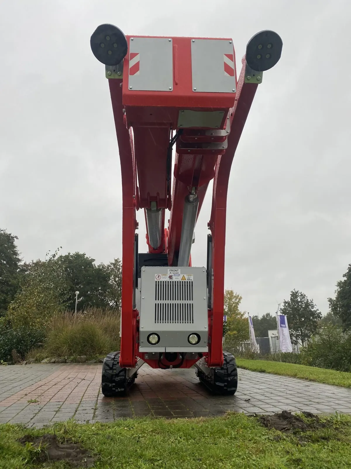 Teupen LEO 27GT Plus örümcek platformlar 2