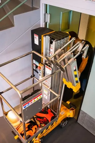 Haulotte Quick Up 11 towable & push-around platforms 4