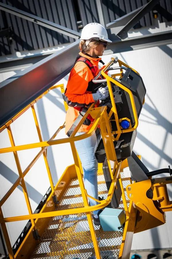Haulotte HT 23 RTJ PRO telescopic boom lifts 4