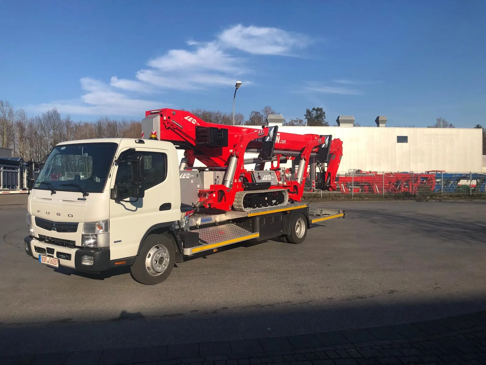 Teupen LEO 30T Plus örümcek platformlar 4