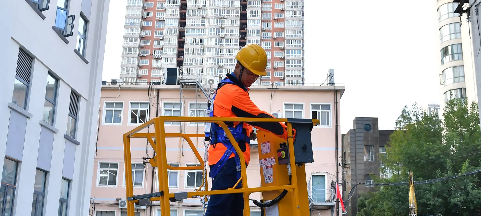 Technician working on a Haulotte platform
